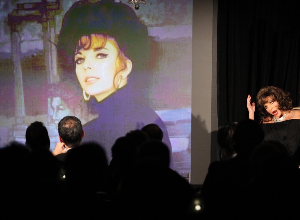 Photo Coverage: Joan Collins in Performance at Feinstein's Image