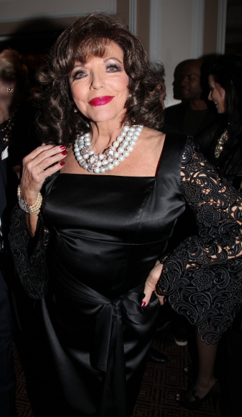 Photo Coverage: Joan Collins Celebrates Feinstein's Opening Image