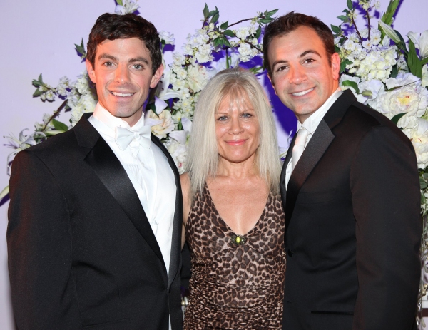Photo Coverage: MY BIG GAY ITALIAN WEDDING Celebrates 100 Performances Image