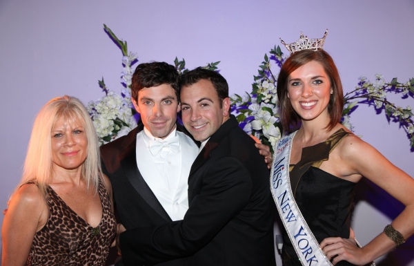 Photo Coverage: MY BIG GAY ITALIAN WEDDING Celebrates 100 Performances Image