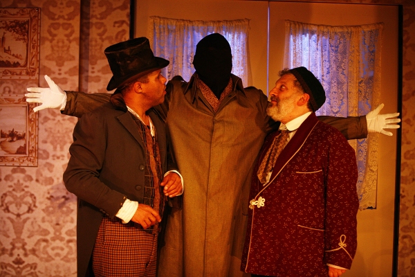 Photo Flash: The Invisible Man Plays Menier Chocolate Factory Image