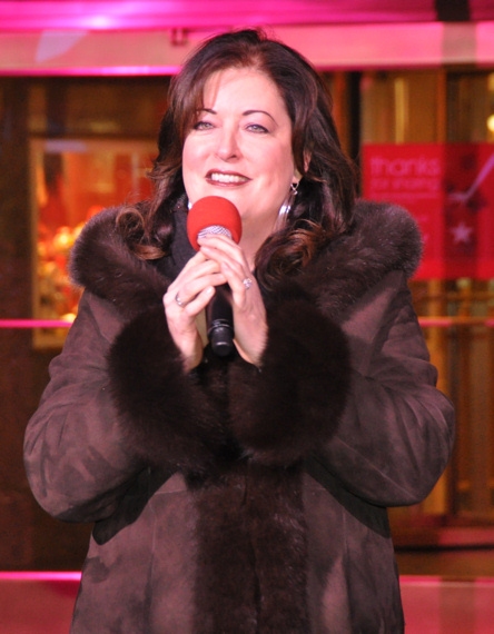 Photo Coverage: Macy's Herald Square Christmas Window Unveiling Spectacular Image