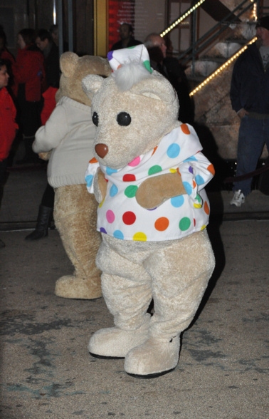 Photo Coverage: Macy's Herald Square Christmas Window Unveiling Spectacular Image
