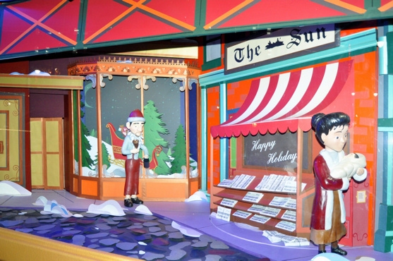Photo Coverage: Macy's Herald Square Christmas Window Unveiling Spectacular Image