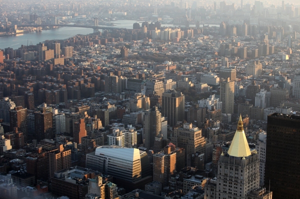 Photo Coverage: Jane Krakowski Lights Up the Empire State Building for Charity Image
