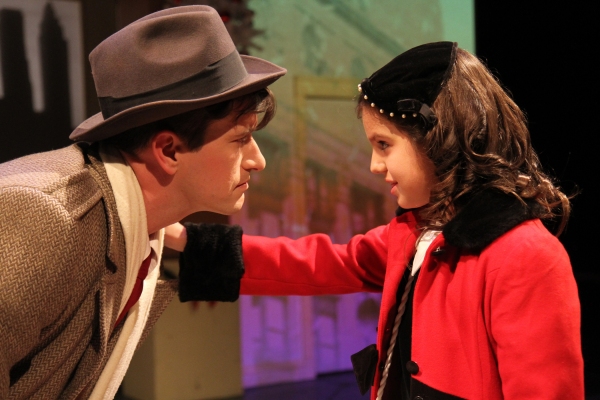 Photo Flash: MIRACLE ON 34TH STREET At Porchlight Music Theatre Image