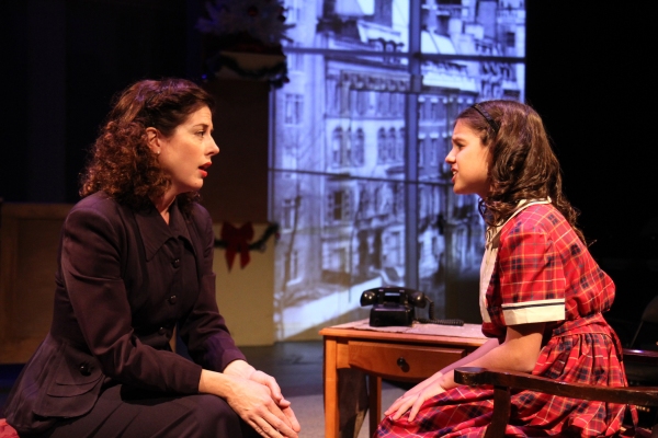 Photo Flash: MIRACLE ON 34TH STREET At Porchlight Music Theatre 