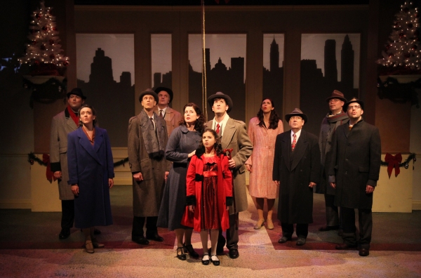 Photo Flash: MIRACLE ON 34TH STREET At Porchlight Music Theatre Image