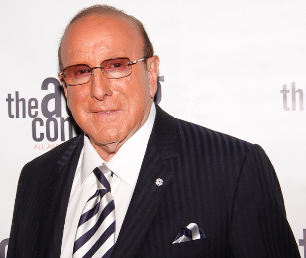 Photo Coverage: The Acting Company, Grammer, Lansbury et al. Honor Gersten, Viola Image