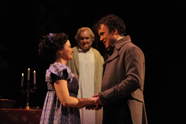 Photo Flash: A CHRISTMAS CAROL at Goodman Theatre Image
