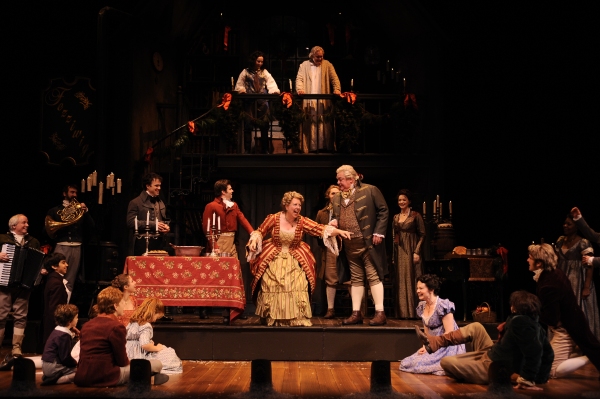 Photo Flash: A CHRISTMAS CAROL at Goodman Theatre Image