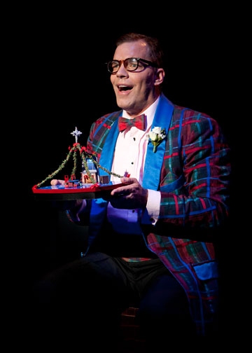 Photo Flash: Old Globe Presents PLAID TIDINGS Image
