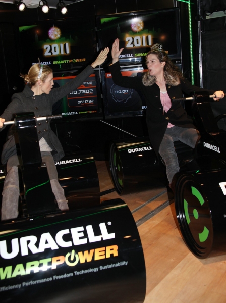 Photo Coverage: Celebs Join Duracell to Prep for New Year's Eve Image