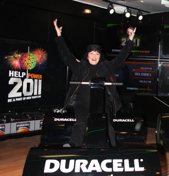 Photo Coverage: Celebs Join Duracell to Prep for New Year's Eve Image