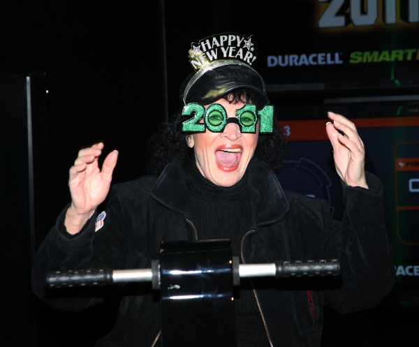 Photo Coverage: Celebs Join Duracell to Prep for New Year's Eve Image