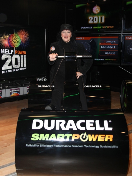 Photo Coverage: Celebs Join Duracell to Prep for New Year's Eve Image