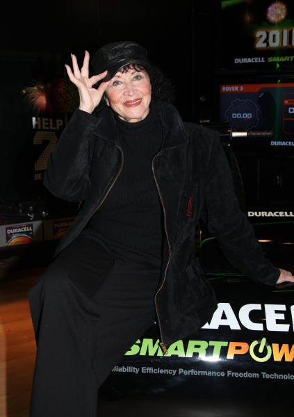 Photo Coverage: Celebs Join Duracell to Prep for New Year's Eve Image