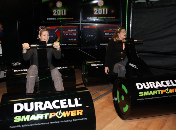 Photo Coverage: Celebs Join Duracell to Prep for New Year's Eve Image