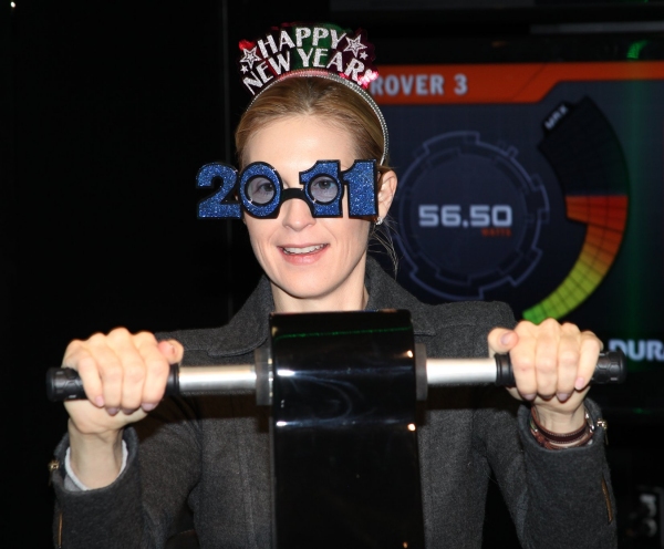 Photo Coverage: Celebs Join Duracell to Prep for New Year's Eve Image
