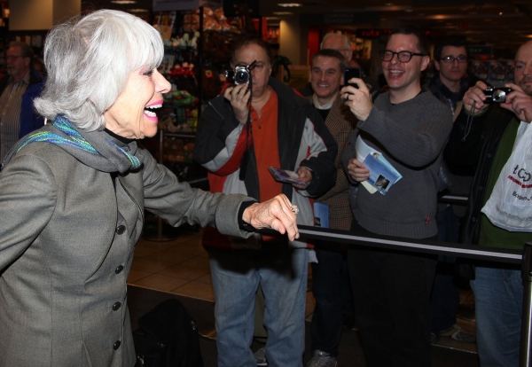 Photo Coverage: Carol Channing Promotes 'For Heaven's Sake' Album at Borders Image