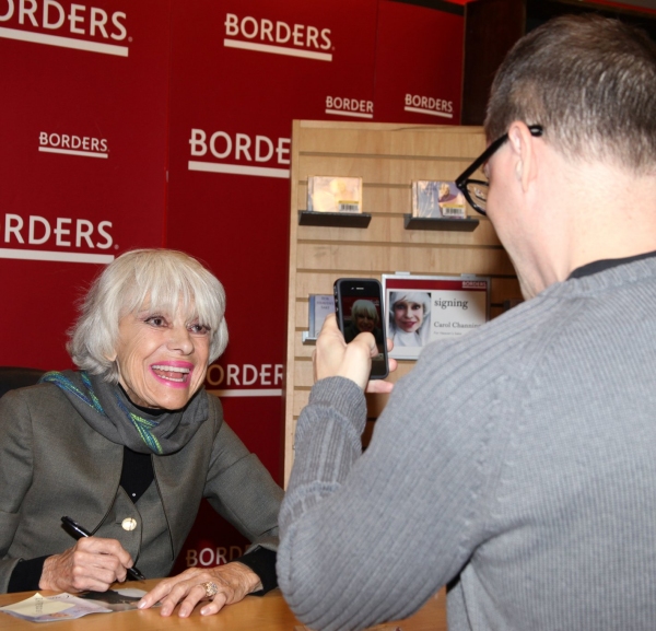 Photo Coverage: Carol Channing Promotes 'For Heaven's Sake' Album at Borders Image