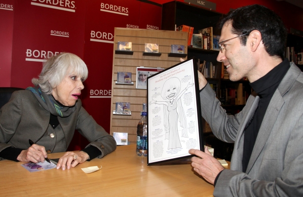 Photo Coverage: Carol Channing Promotes 'For Heaven's Sake' Album at Borders Image