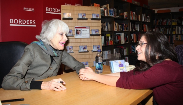 Photo Coverage: Carol Channing Promotes 'For Heaven's Sake' Album at Borders Image