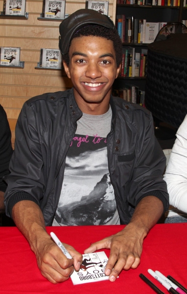 Photo Coverage: John Kander & THE SCOTTSBORO BOYS visit Borders Image