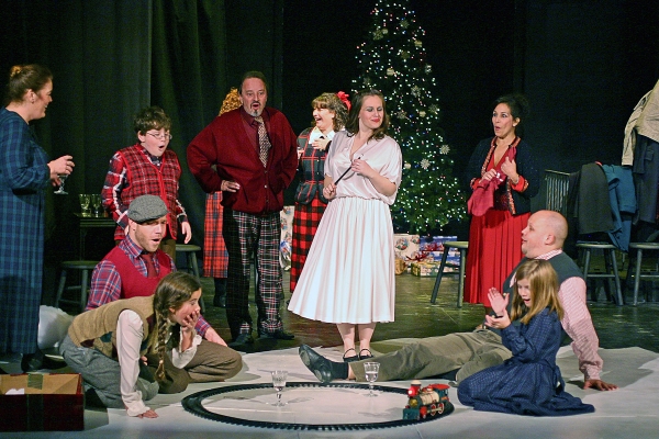 Photo Flash: Sherman Playhouse Presents A CHILD'S CRISTMAS IN WHALES Image