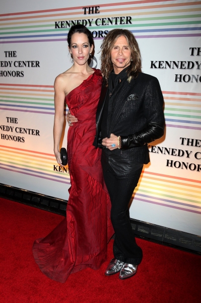 Photo Coverage: 2010 Kennedy Center Honors Red Carpet Part 2 Image