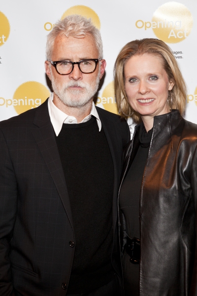 John Slattery and Cynthia Nixon Photo