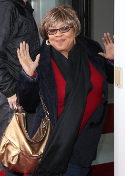 Photo EXCLUSIVE: Rehearsal Arrivals for the 2010 Kennedy Center Honors 