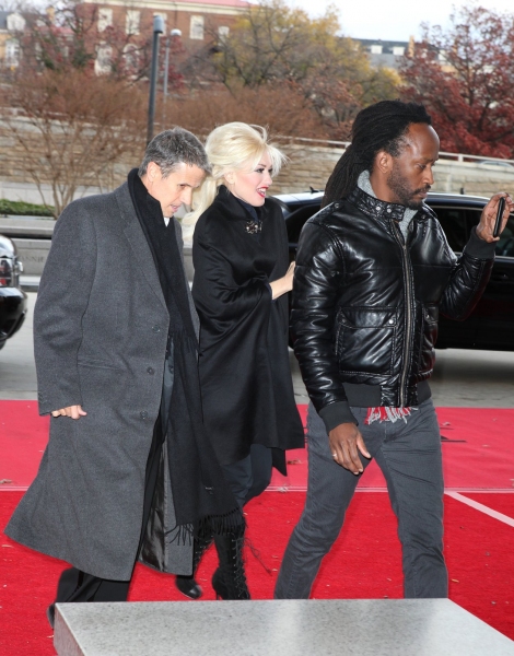 Photo EXCLUSIVE: Rehearsal Arrivals for the 2010 Kennedy Center Honors Image