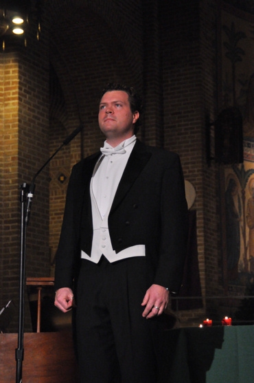 Photo Coverage: Tenor Karl Scully In Concert in the New York Area Image