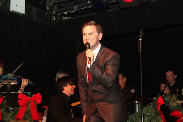 Photo Coverage: Daniel Reichard - A Christmas Concert Image
