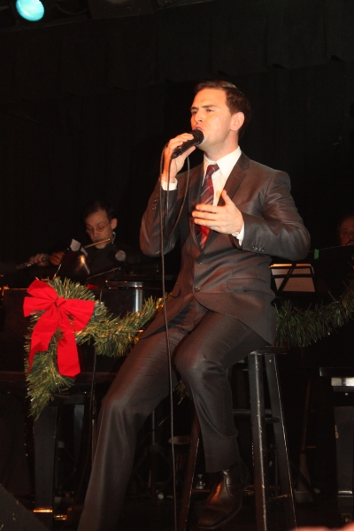 Photo Coverage: Daniel Reichard - A Christmas Concert Image