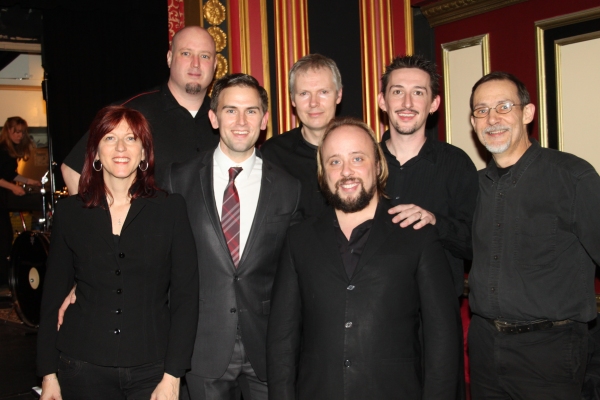 Photo Coverage: Daniel Reichard - A Christmas Concert Image