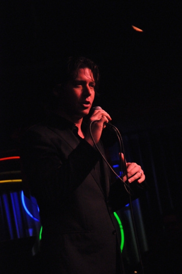 Photo Coverage: James Barbour Opens at Birdland Image