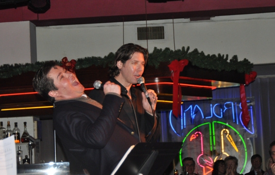 Photo Coverage: James Barbour Opens at Birdland Image