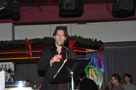 Photo Coverage: James Barbour Opens at Birdland Image