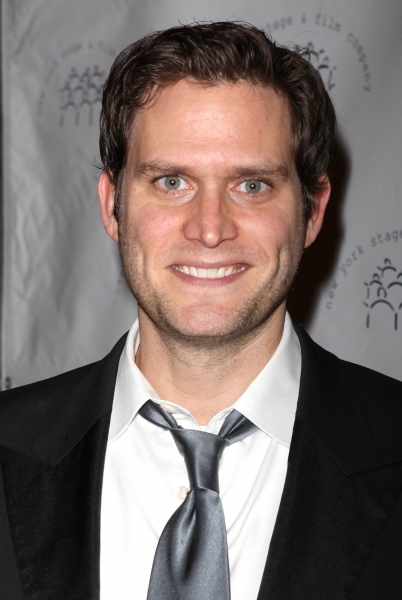 Steven Pasquale Photo