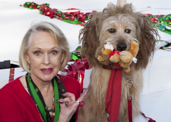 Tippi Hedren with Max the dog Photo