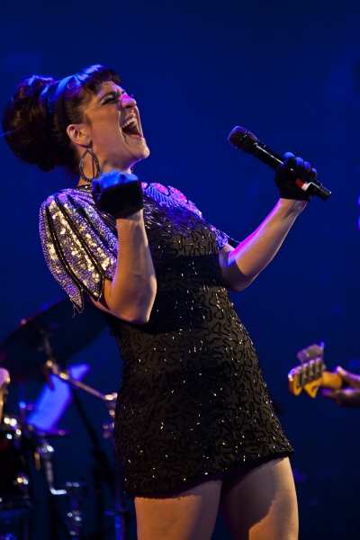 Photo Coverage: Shoshana Bean Plays Le Poison Rouge Image