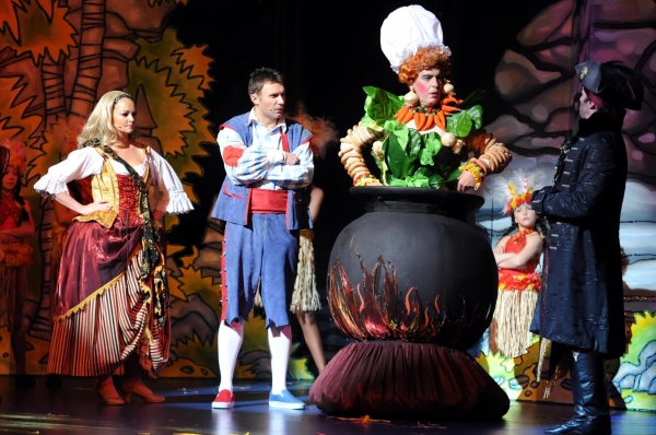 Photo Flash: Regent Theatre’s ROBINSON CRUSOE AND THE CARIBBEAN PIRATES Image