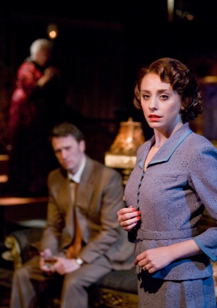 Photo Flash: Signature Theatre's SUNSET BLVD. Image