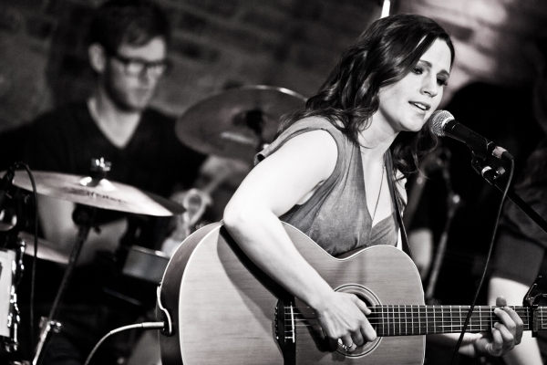 Photo Coverage: Manolakos and Karr Play The Bitter End Image