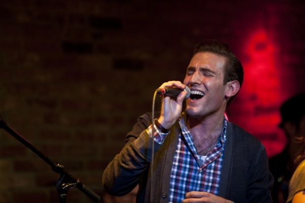 Photo Coverage: Manolakos and Karr Play The Bitter End Image