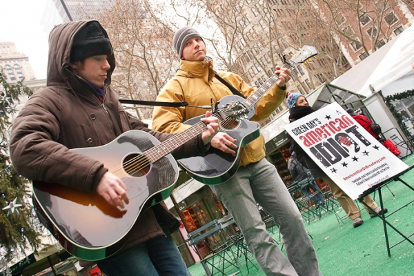 Photo Coverage: AMERICAN IDIOT Plays Bryant Park for BC/EFA Image