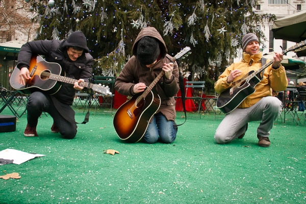 Photo Coverage: AMERICAN IDIOT Plays Bryant Park for BC/EFA Image