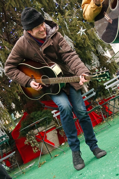 Photo Coverage: AMERICAN IDIOT Plays Bryant Park for BC/EFA Image